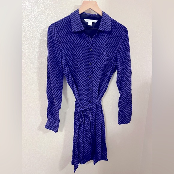 Diane Von Furstenberg Dresses & Skirts - Diane Von Furstenberg Purple Geometric Shirt Dress